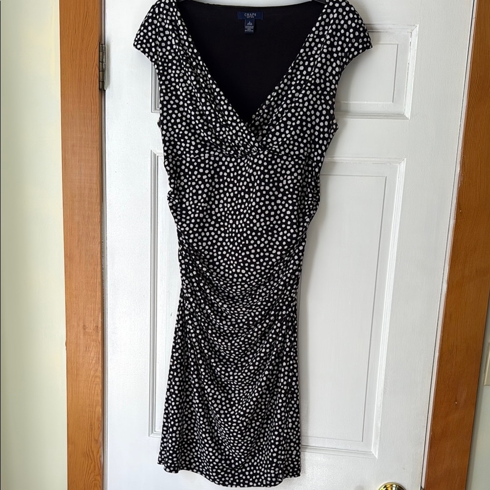 Chaps Black and White Ruched Sheath Midi Dress